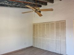 {"esp":"Recamara 3","ing":""}