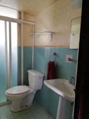 {"esp":"Ba\u00f1o","ing":""}