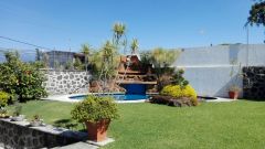 {"esp":"Alberca","ing":""}