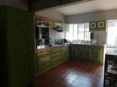 {"esp":"cocina equipada","ing":""}