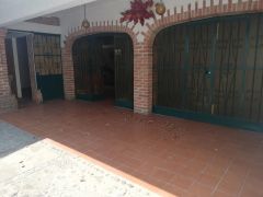 {"esp":"Acceso principal","ing":""}