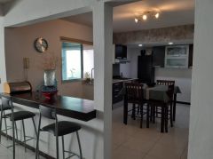 {"esp":"cocina equipada","ing":""}