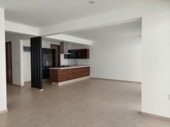 {"esp":"comedor","ing":""}