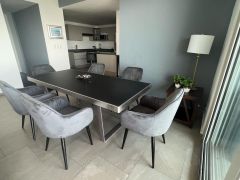 {"esp":"comedor","ing":""}