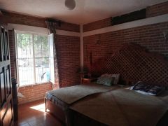 {"esp":"Recamara 2","ing":""}