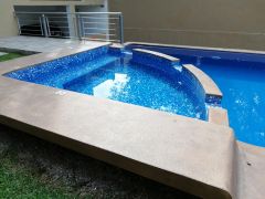 {"esp":"Jacuzzi","ing":""}