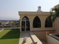 {"esp":"Capilla","ing":""}