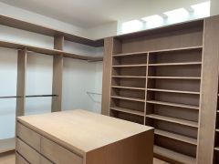 {"esp":"Vestidor Rec. principal","ing":""}