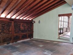 {"esp":"Estacionamiento","ing":""}