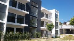 {"esp":"Fachada Principal","ing":""}