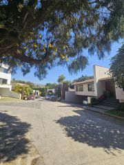 {"esp":"Fachada","ing":""}