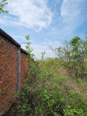 {"esp":"bardeado 1477 Mts","ing":""}