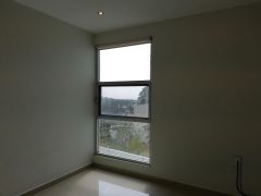 {"esp":"recamara 3","ing":""}