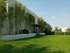 {"esp":"Fachada lateral","ing":""}