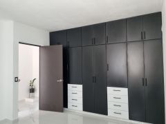 {"esp":"Recamara","ing":""}