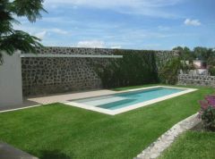 {"esp":"jard\u00edn alberca","ing":""}