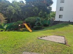 {"esp":"Area se juegos","ing":""}