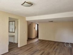 {"esp":"Sala Comedor","ing":""}