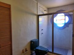 {"esp":"Ba\u00f1o compartido para dos recamaras","ing":""}