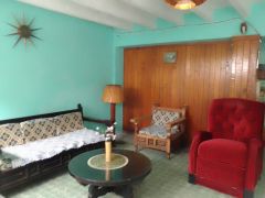 {"esp":"Sala","ing":""}