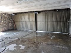 {"esp":"Estacionamiento cubierto","ing":""}