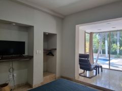 {"esp":"Recamara 1 en Planta baja","ing":""}