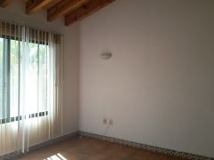 {"esp":"Estudio","ing":""}