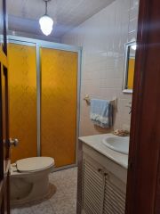 {"esp":"Ba\u00f1o compartido","ing":""}