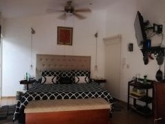 {"esp":"Recamara principal","ing":""}