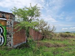 {"esp":"1477 Mts","ing":""}