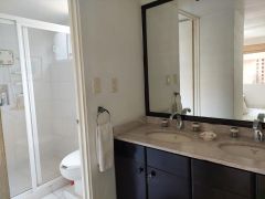 {"esp":"Ba\u00f1o","ing":""}