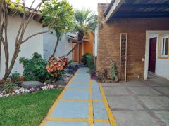 {"esp":"Acceso principal","ing":""}