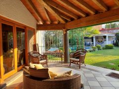 {"esp":"Terraza.","ing":""}