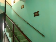 {"esp":"Acceso a Planta Alta.","ing":""}