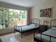 {"esp":"Recamara 2","ing":""}