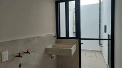 {"esp":"\u00c1rea de Servicio","ing":""}