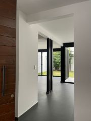 {"esp":"Distribuidor","ing":""}