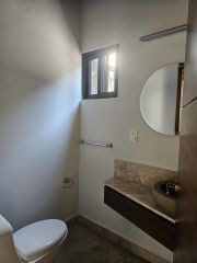 {"esp":"1\/2 ba\u00f1o","ing":""}