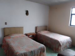 {"esp":"Recamara 4","ing":""}