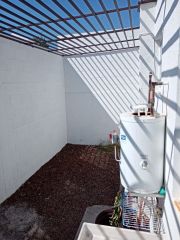 {"esp":"Patio","ing":""}