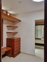 {"esp":"vestdor","ing":""}