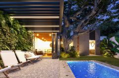 {"esp":"\u00c1rea com\u00fan","ing":""}