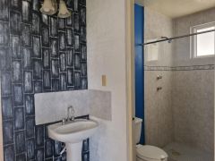 {"esp":"Ba\u00f1p","ing":""}