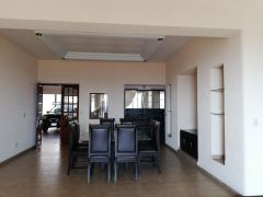 {"esp":"Comedor","ing":""}