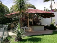 {"esp":"Palapa con asador","ing":""}