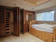 {"esp":"Recamara","ing":""}