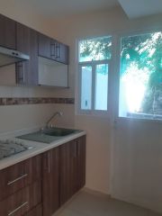 {"esp":"Cocina equipada","ing":""}