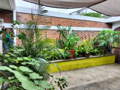 {"esp":"garage 2","ing":""}