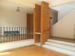 {"esp":"sala-comedor","ing":""}