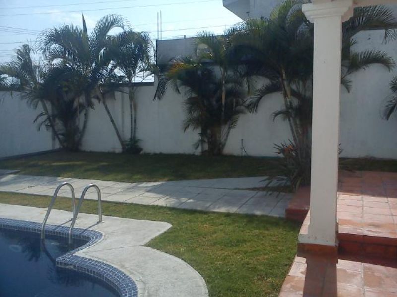 Casas en Burgos Bugambilias